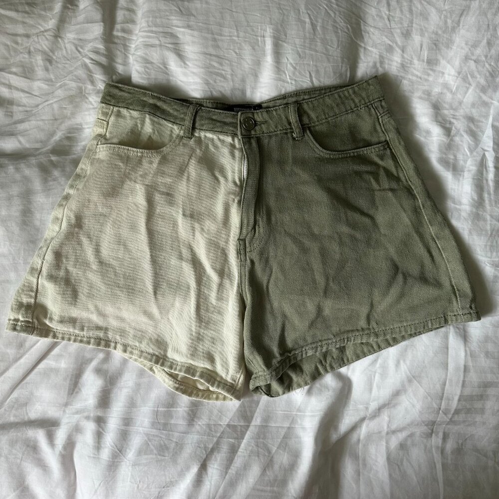 Misguided Green & White Colourblock Riot Denim Shorts Size 10